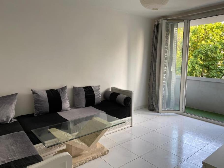 Joli Appartement Proche Metro Ліон Екстер'єр фото